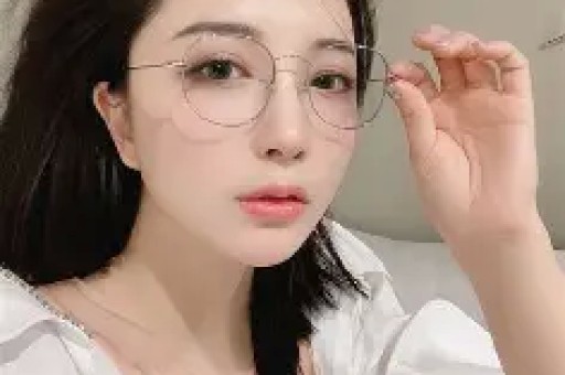 140万粉的励志网红造假翻车薛之谦成冤种路人缘却逆风翻盘
