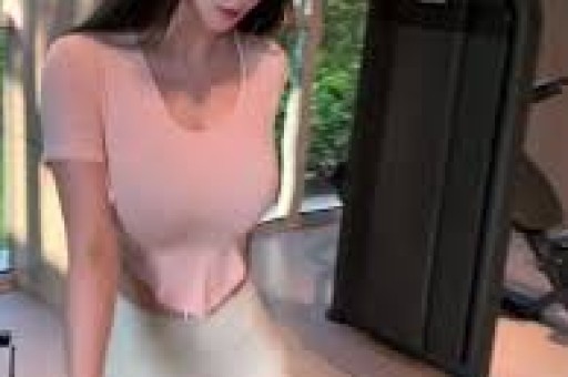 李湘力捧过的富二代活该身败名裂当了小三还想洗白？